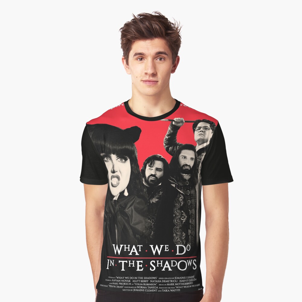 Aperçu de l'œuvre T-shirt graphique créée et vendue par Punchitgraphics.