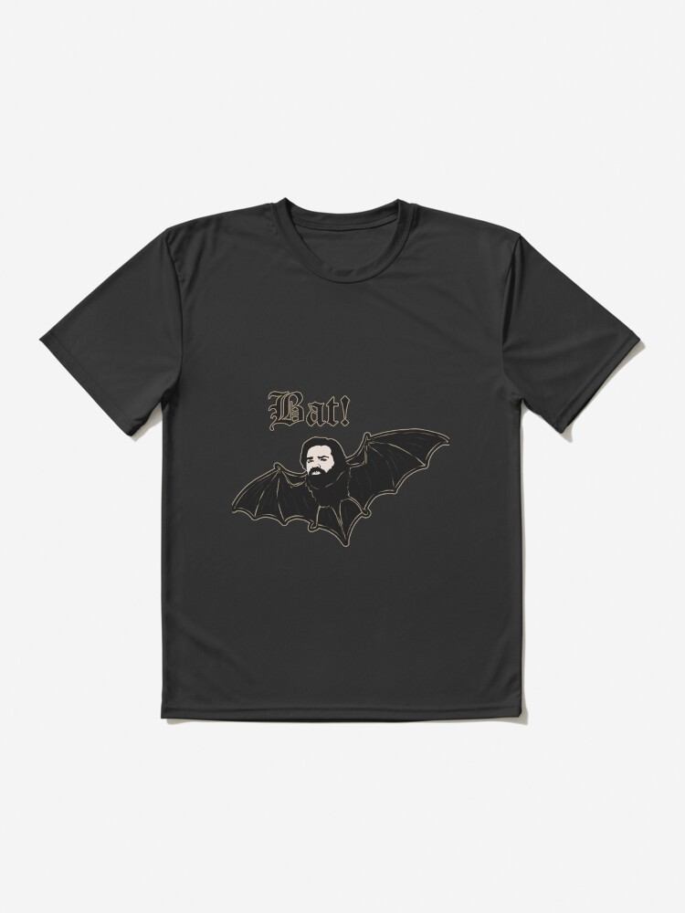 Aperçu 2 sur 7. T-shirt respirant avec l'œuvre Laszlo - BAT créée et vendue par MindiLevijoki.