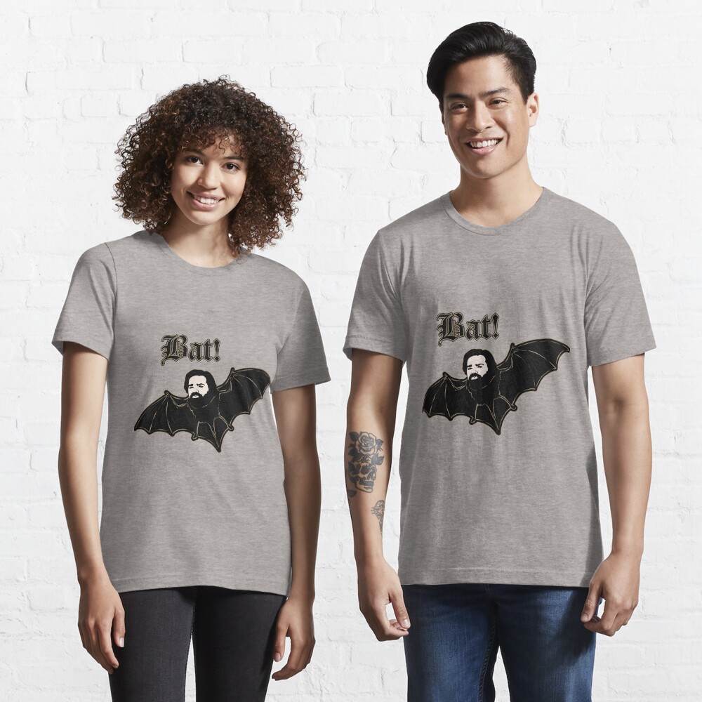 Aperçu de l'œuvre T-shirt essentiel créée et vendue par MindiLevijoki.