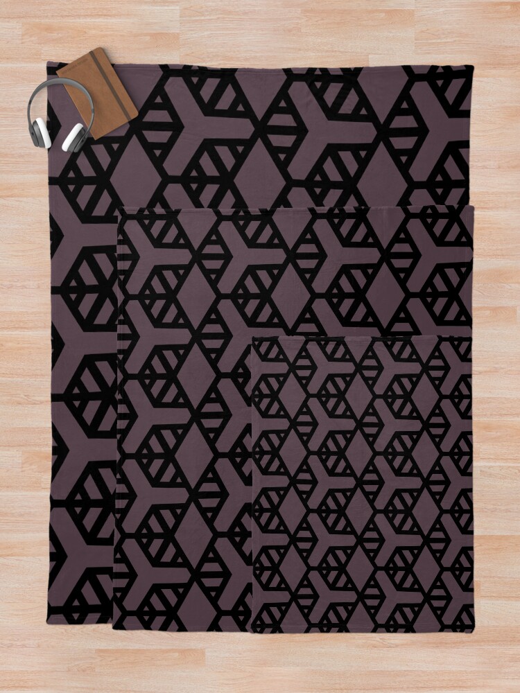 Thumbnail 5 von 6, Fleecedecke, Black and Dark Purple Shape Tile Pattern 2 Pairs DE 2022 Trending Color Grapes of Wrath DET409 designt und verkauft von ColorOfTheYears.