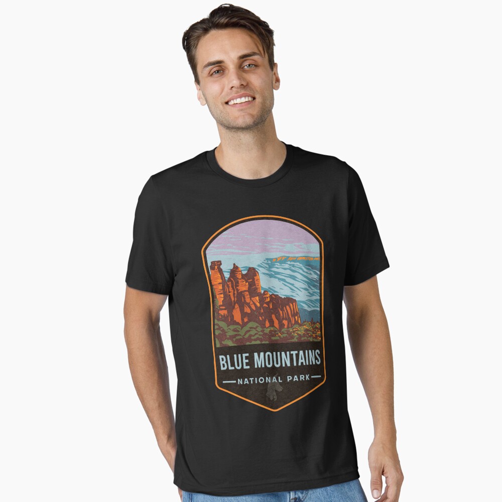 Vista previa del artículo con la obra «Camiseta esencial», diseñado y vendido por JordanHolmes.