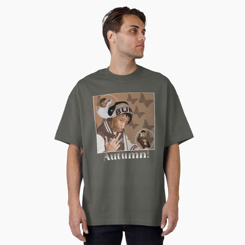 Twinuzis Autumn!  Essential T-Shirt