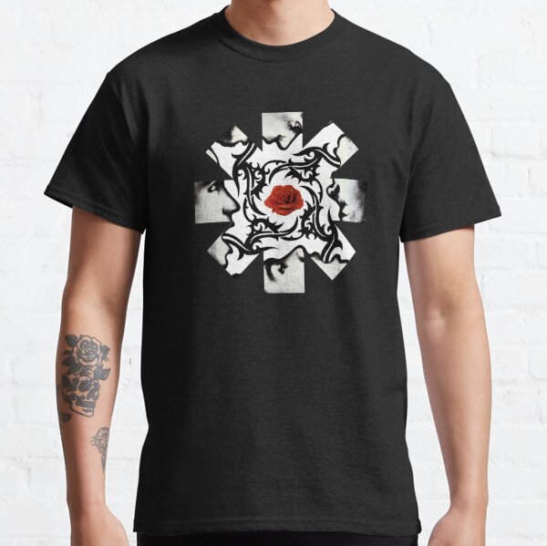 Red Rose on Center Classic T-Shirt