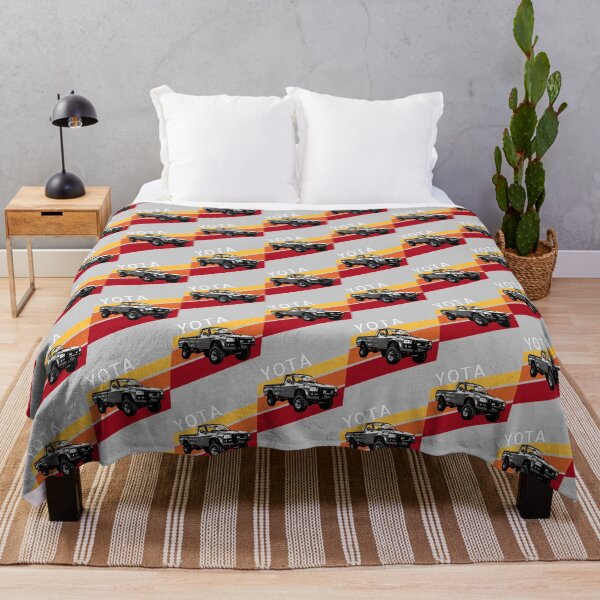 Artikelvorschau, Retro Yota 2 entworfen und verkauft von HotTeesApparel.