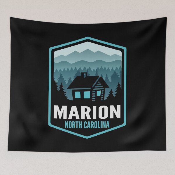 Aperçu de l'œuvre Marion North Carolina Mountain Town Cabin créée et vendue par HalpinDesign.