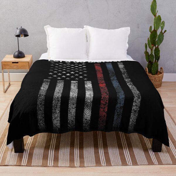 Aperçu de l'œuvre Lets Go Darwin Vintage American Flag créée et vendue par Anthony993.