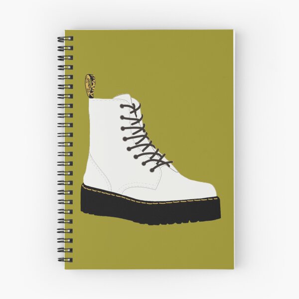 Aperçu de l'œuvre Bottes Dr. Martens créée et vendue par HappyStashByTsh.