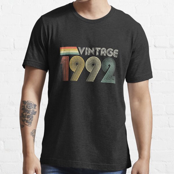 Vintage 1992, 30th Birthday Gift Essential T-Shirt