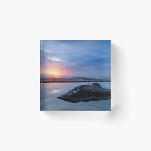 Artikelvorschau, North Curl Curl Rock Pool entworfen und verkauft von Nicholas Blackwell.