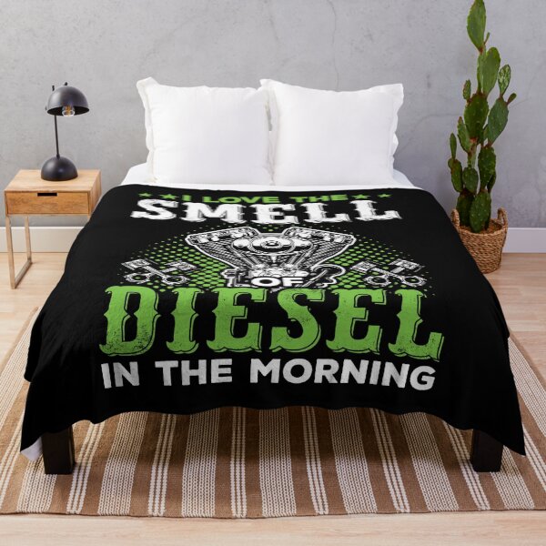 Artikelvorschau, Ich liebe den Geruch von Diesel am Morgen Shirt, Diesel Truck Mechaniker Geschenk, Truck Driver Shirt, Geschenk für Trucker, Trucker Geburtstagsgeschenk entworfen und verkauft von aymob.