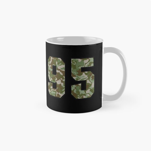 Item preview, Ejército Camo Número noventa y cinco Veterano Número de la suerte 95 designed and sold by Urosek.