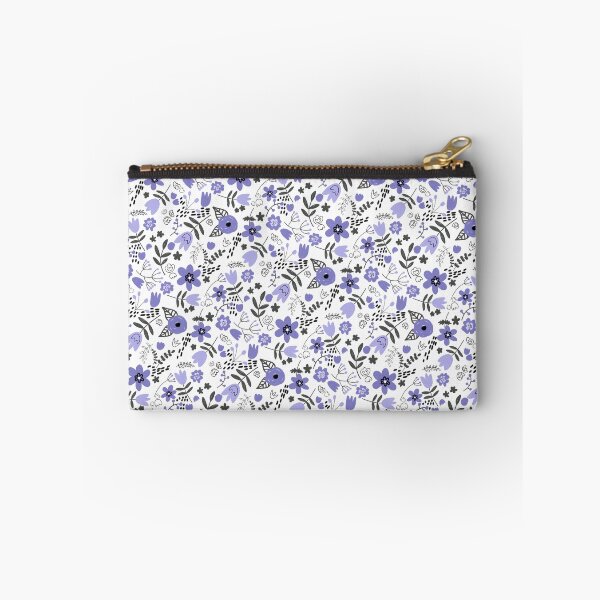 Artikelvorschau, Pretty Folk Style Girly Blumenmuster Sehr Peri Farbe auf Weiß entworfen und verkauft von Natasa Borenovic.
