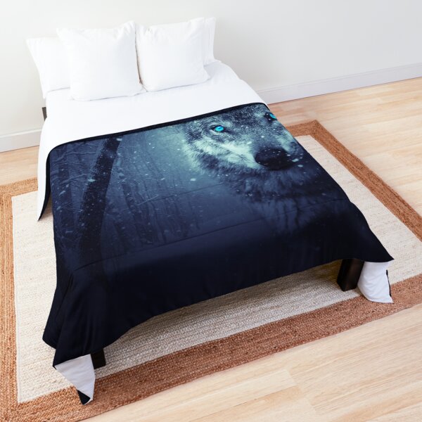 Thinking About Wolves Aggressive Wolf Growling Wolf - funny photos Comforter