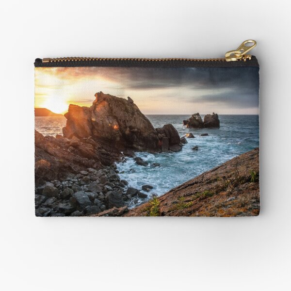 lankidden cove. Zipper Pouch