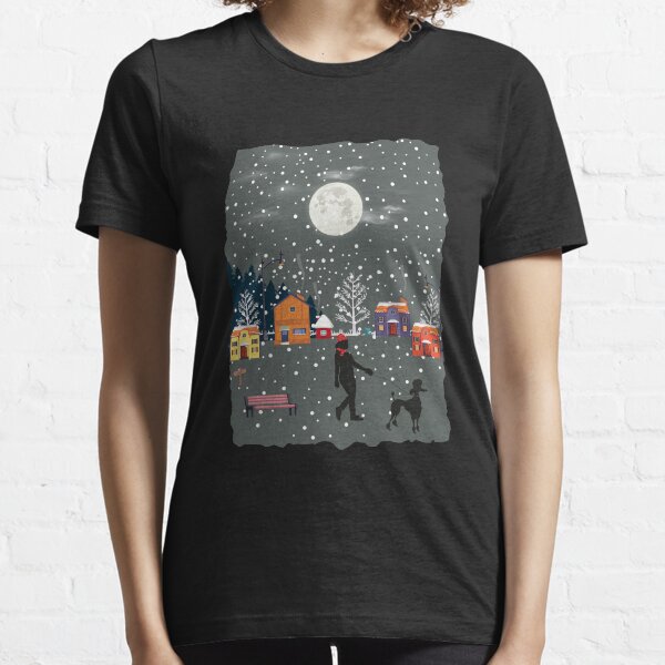 Dog Walk In The Snow For dogs lovers Essential T-Shirt