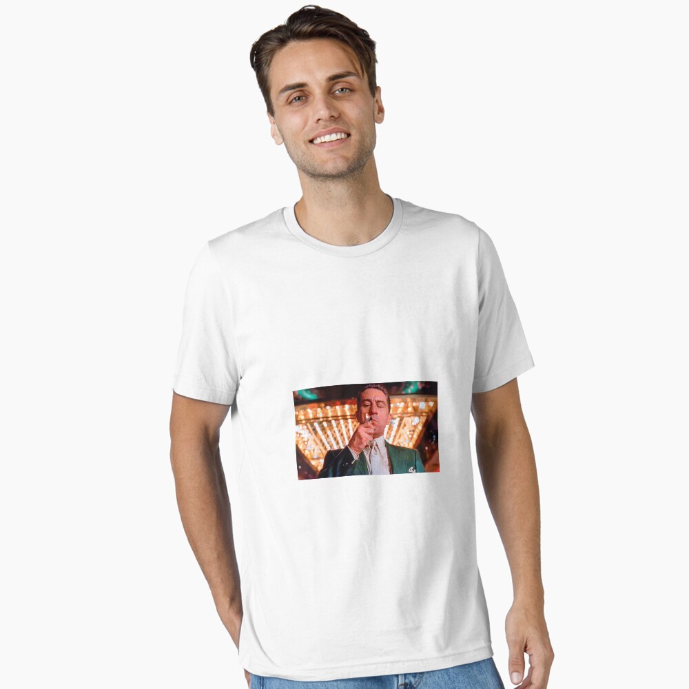 Artikel-Vorschau von Essential T-Shirt, designt und verkauft von HollywoodGlam.