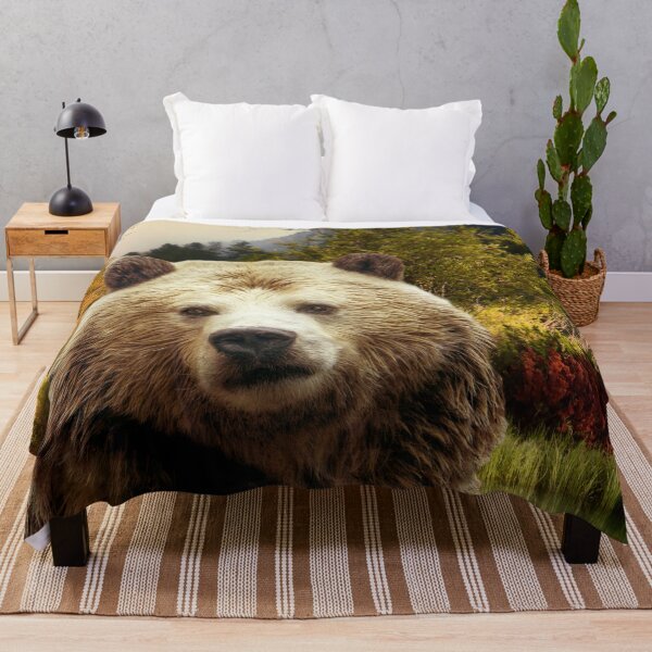 Vista previa del artículo con la obra «Oso pardo y bosque», diseñado y vendido por Erika Kaisersot.
