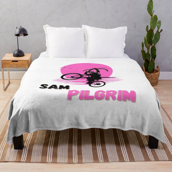 Artikelvorschau, Sam Pilgrim T-Shirt - Sam Pilgrim Sticker entworfen und verkauft von Marvellasy.