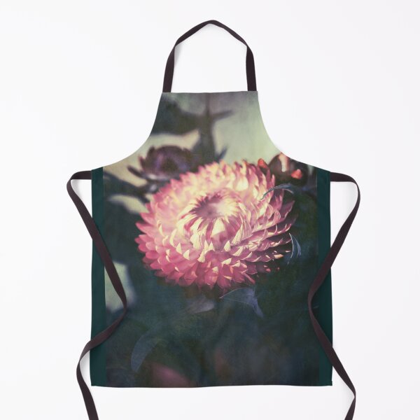 Item preview, Vintage Everlasting Daisy designed and sold by Cloudlingpics.