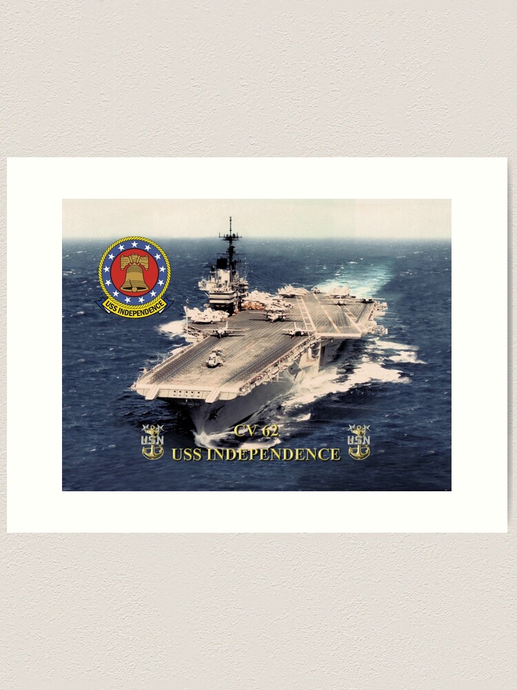 スーベニアジャケット　湾岸戦争　USS INDEPENDENCE CV-62 File:USS Independence (CV-62) underway in the Mediterranean