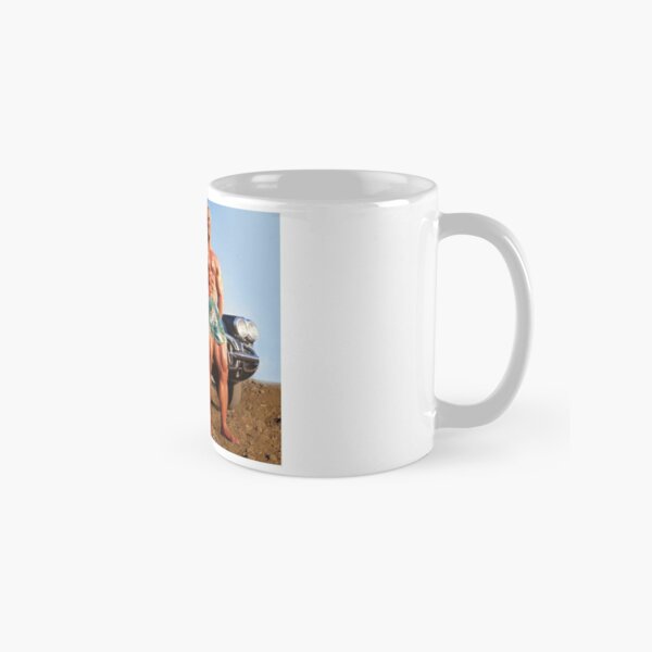 https://ih1.redbubble.net/image.3089462777.7946/mug,standard,x334,right-pad,600x600,f8f8f8.u2.jpg