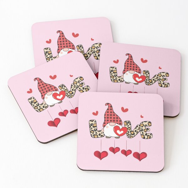 Artikelvorschau, Happy Valentinstag Gnome Love Plaid T-Shirt und Accessoires, süße Herzgeschenke, süßer Gartenzwerg entworfen und verkauft von BhavyaBathla.