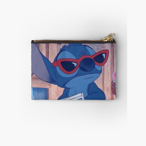 Aperçu de l'œuvre coudre avec des lunettes créée et vendue par alyaST14.