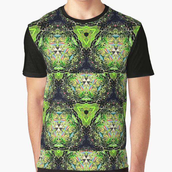 Vita Graphic T-Shirt
