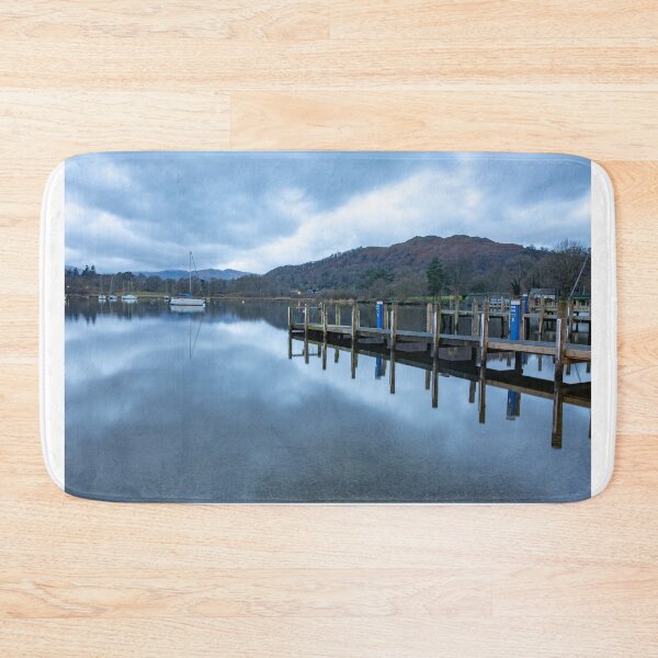 Artikelvorschau, Lake Windermere im Lake District im Morgengrauen entworfen und verkauft von Martin Berry Photography.