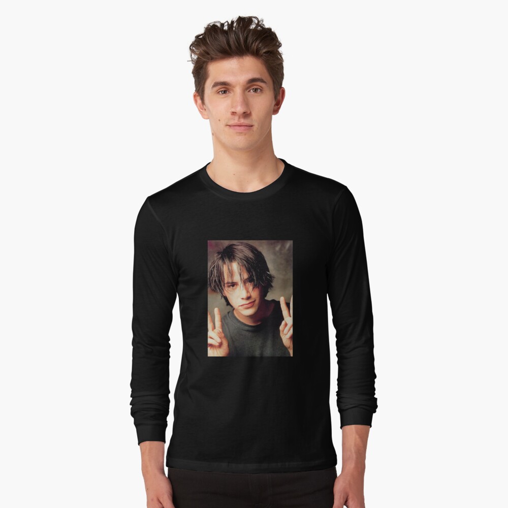 Artikel-Vorschau von Langarmshirt, designt und verkauft von alyaST14.