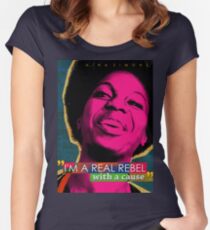 Nina Simone Zitat Tailliertes Rundhals-Shirt
