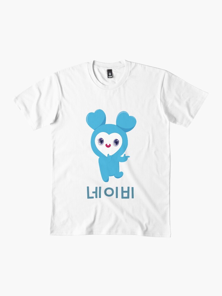 Navely (Nayeon of Twice)