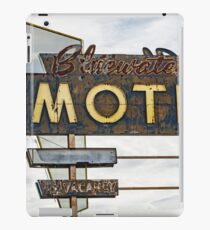 Bluewater Motel Sign, Grants, New Mexico iPad Case/Skin