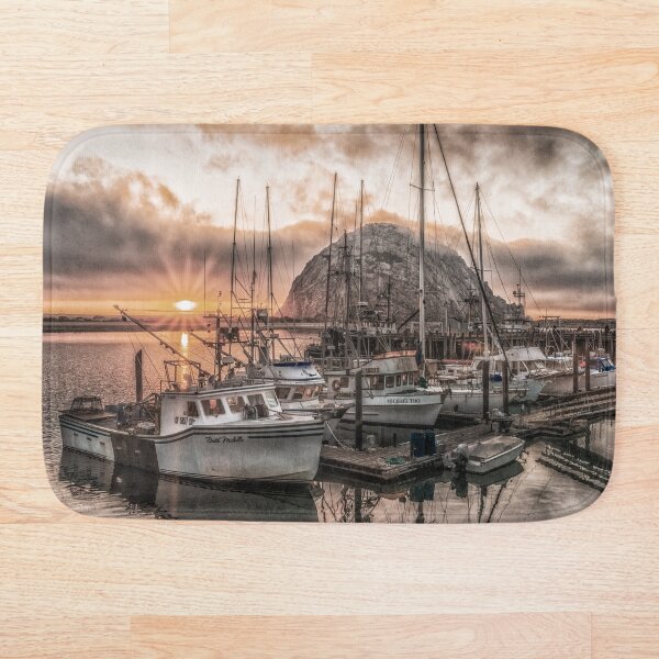 Artikelvorschau, Morro Bay Harbor bei Sonnenuntergang entworfen und verkauft von Fernando Margolles.