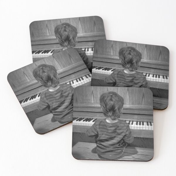 Item preview, Pequeño pianista designed and sold by Rebecca McGuire.