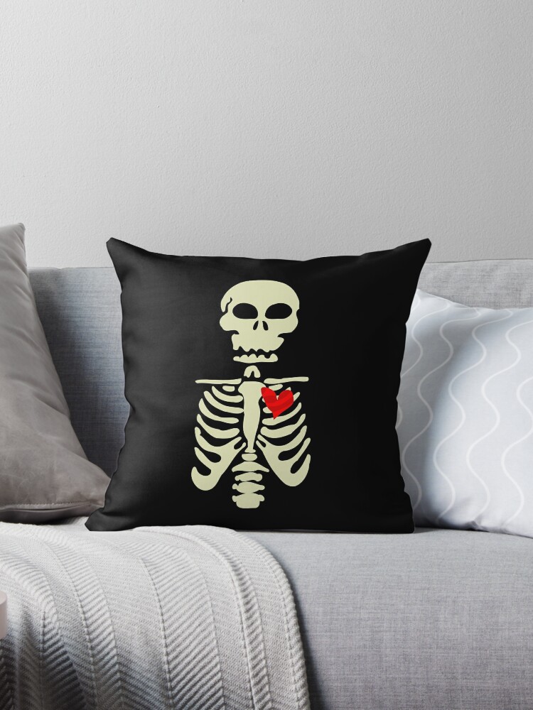 https://ih1.redbubble.net/image.3095990466.0671/throwpillow,small,750x1000-bg,f8f8f8.jpg