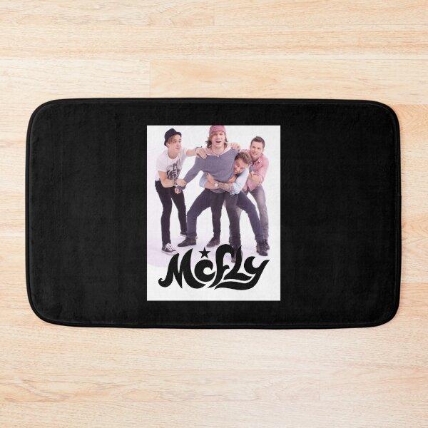 Artikelvorschau, McFly Fun Band-Merch entworfen und verkauft von NewMoonStudio.