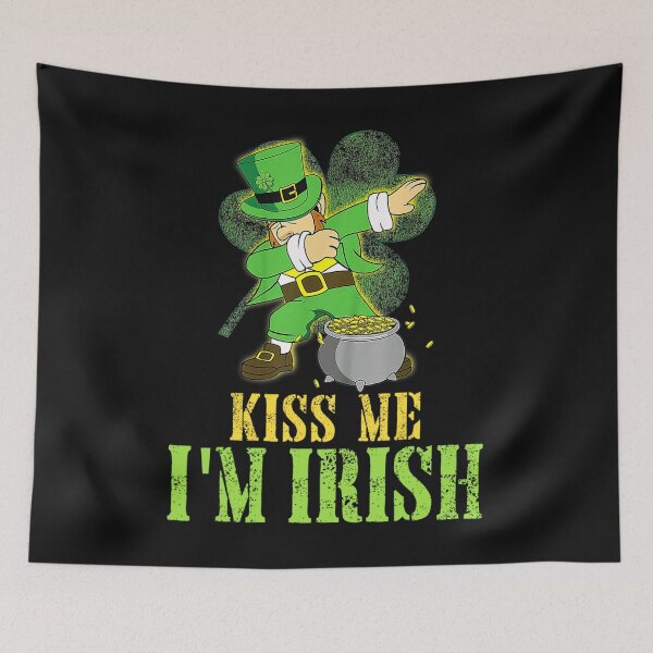 Artikelvorschau, Küss mich, ich bin Irish Dabbing Leprechaun Face St. Patrick Day entworfen und verkauft von Peggy4822.