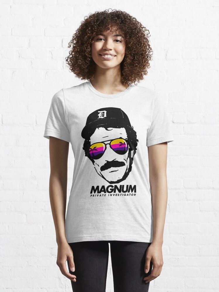 Disover Tom Selleck Magnum PI T-Shirt