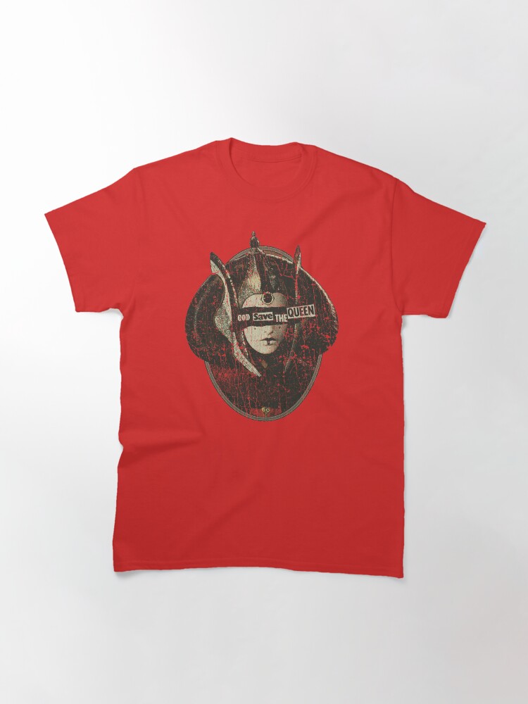 Imagen 3 de 7, Camiseta clásica con la obra Dios Salve A La Reina 32 ABY, diseñada y vendida por AstroZombie6669.