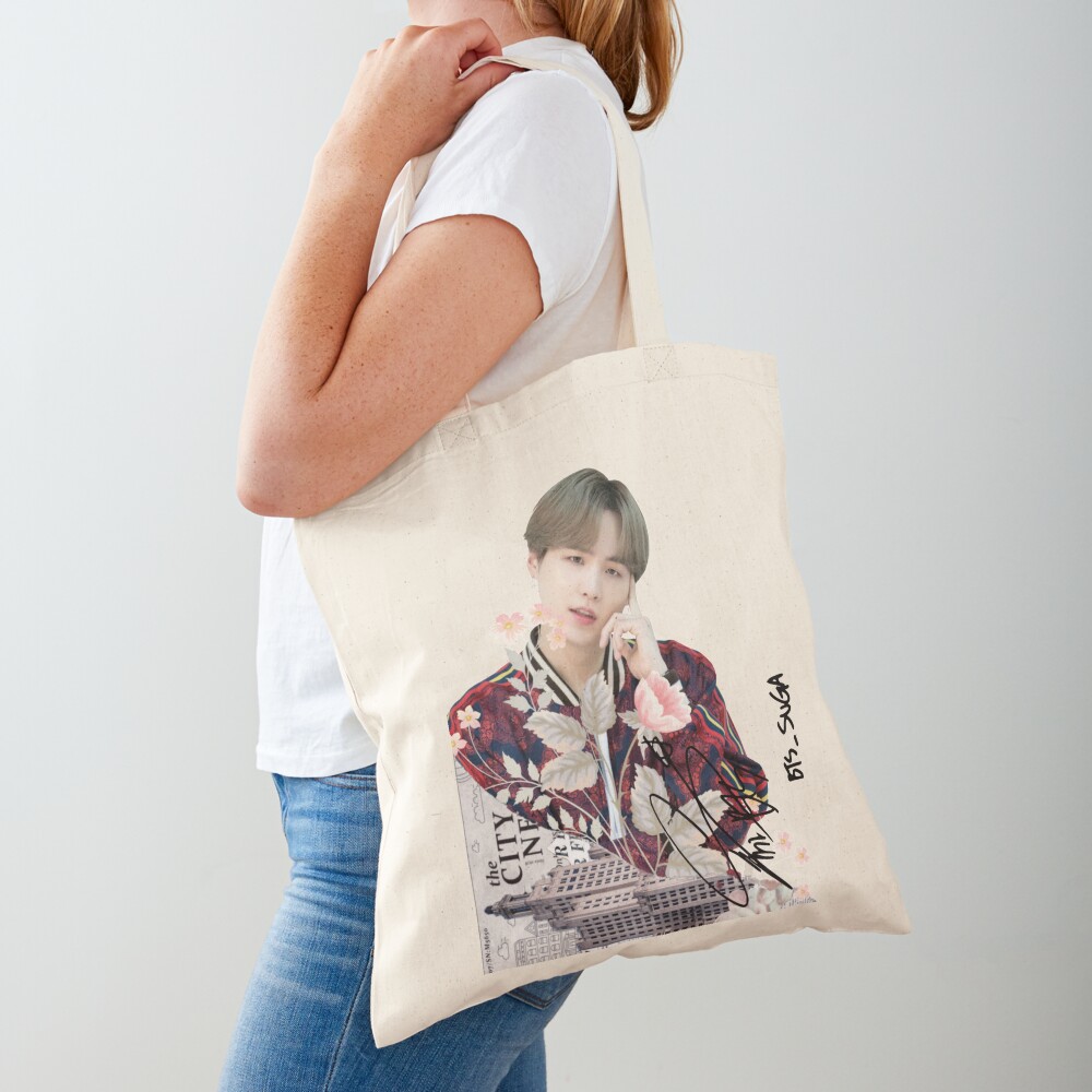 BTS] Suga on a duck Tote Bag by Barbaski