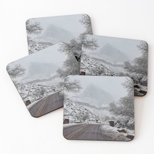 Item preview, Una montaña nevada lejana designed and sold by Andy Bordner.