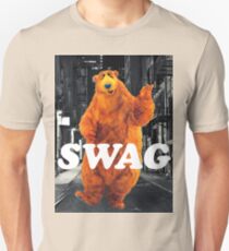 Bear in the hoodSwag Unisex T-Shirt