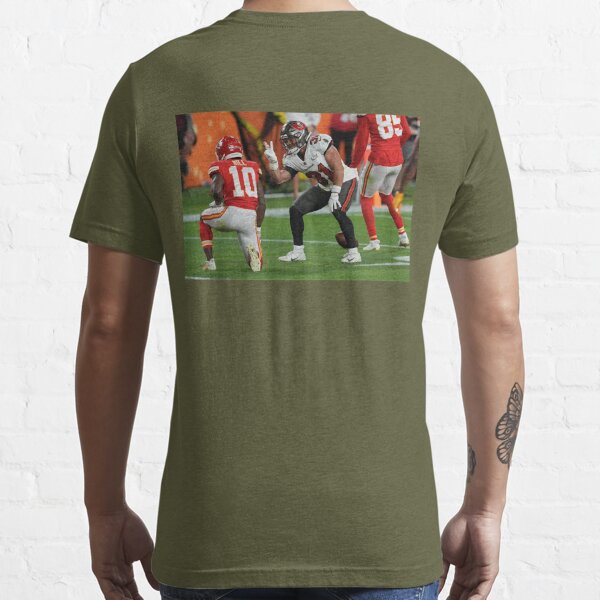 Antoine Winfield Jr taunts Tyreek Hill, Tampa Bay Bucs, Funny Classic T- Shirt Essential T-Shirt for Sale by Taraerrell