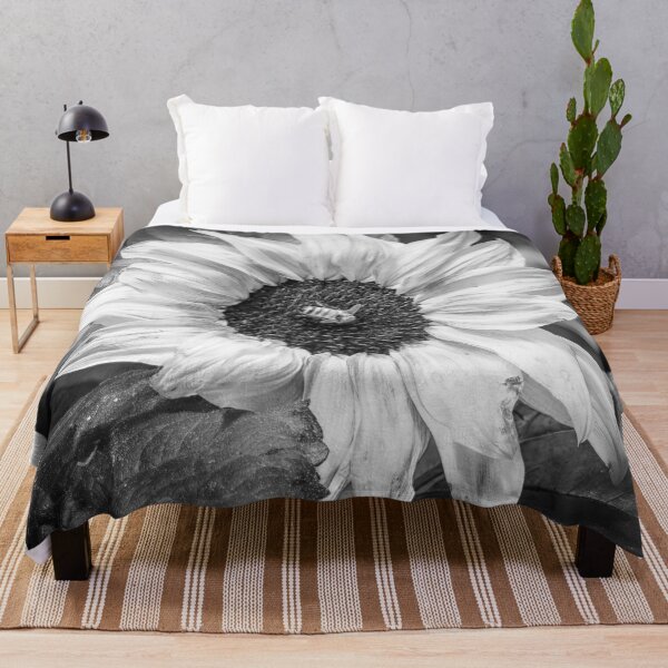 Item preview, Busy Bee 4 in Black and White designed and sold by Peter Hocking.