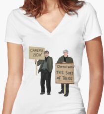 "DOWN MIT DIESER SORTIMENT ... vorsichtig jetzt" Shirt mit V-Ausschnitt