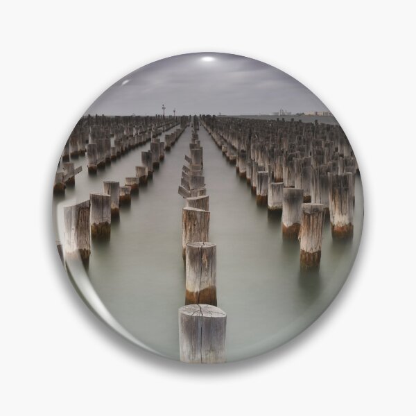 Artikelvorschau, Schönheit liegt in einem alten Pier entworfen und verkauft von sccphotography.