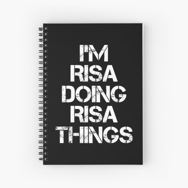 Vista previa del artículo con la obra «Camiseta con nombre de Risa - I'm Risa Doing Camiseta de artículo de regalo con nombre de cosas de Risa», diseñado y vendido por chezeva.