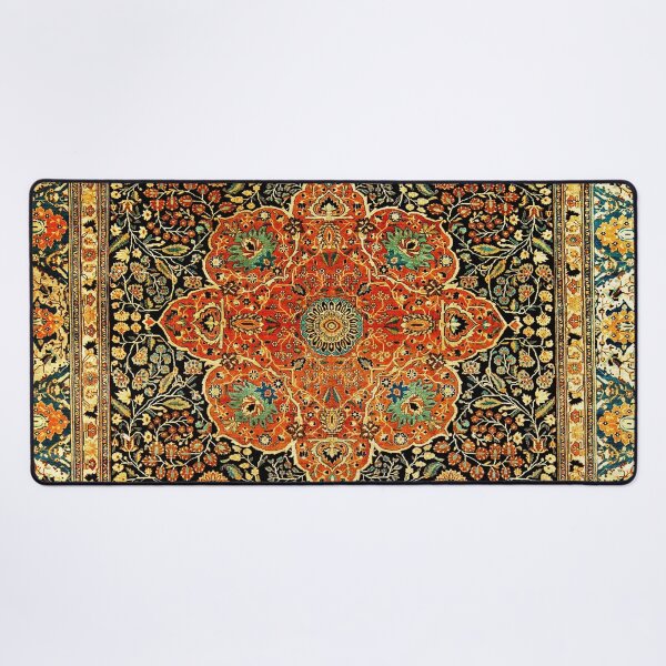 Aperçu de l'œuvre Tapis persan antique Mohtashem Kashan, imprimé créée et vendue par Vicky Brago-Mitchell®.