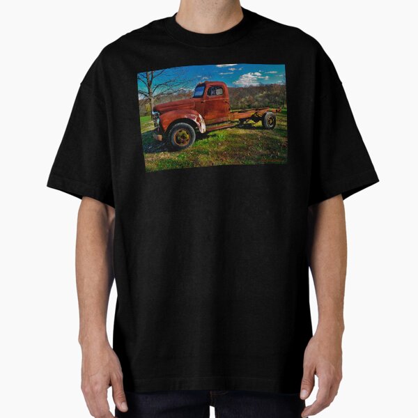 International Truck (1) Oversized T-Shirt